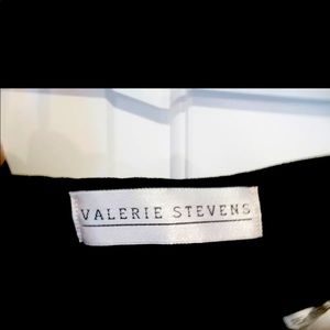 VALERIE STEVENS BLACK VELVET LONG SKIRT - SIZE 8